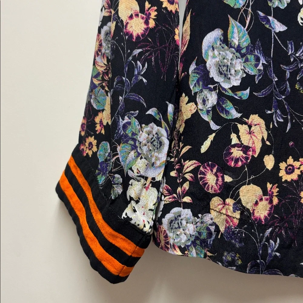 Anthropologie Rdalamal Black Floral Blouse Size 4 - Picture 3 of 7